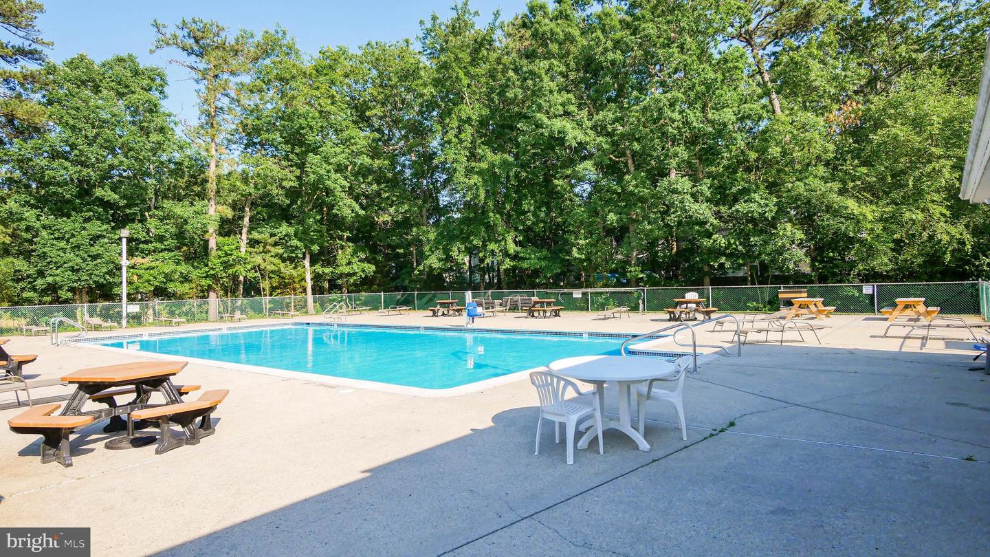 170 Rumson Property Photo 41