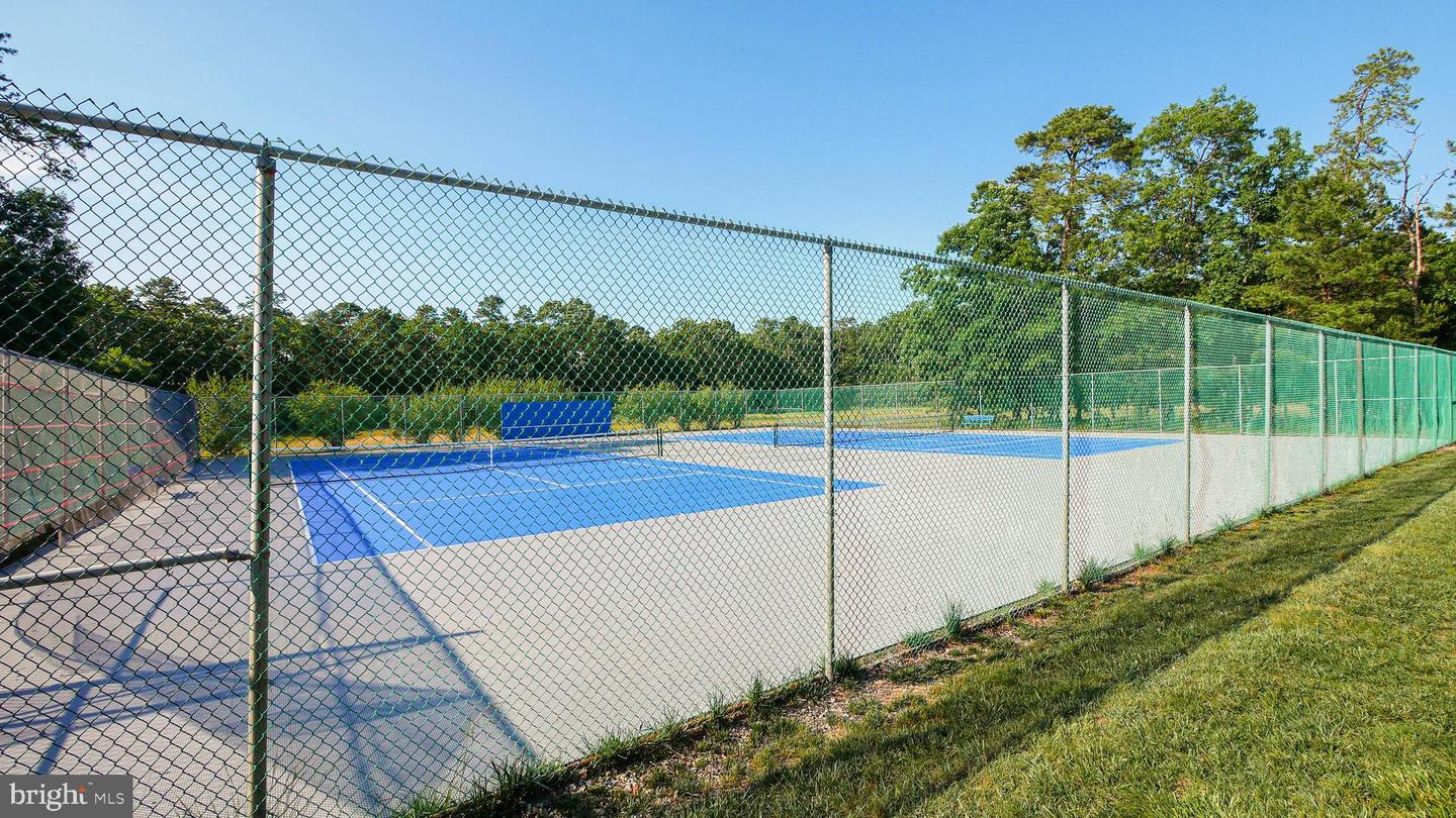 170 Rumson Property Photo 44