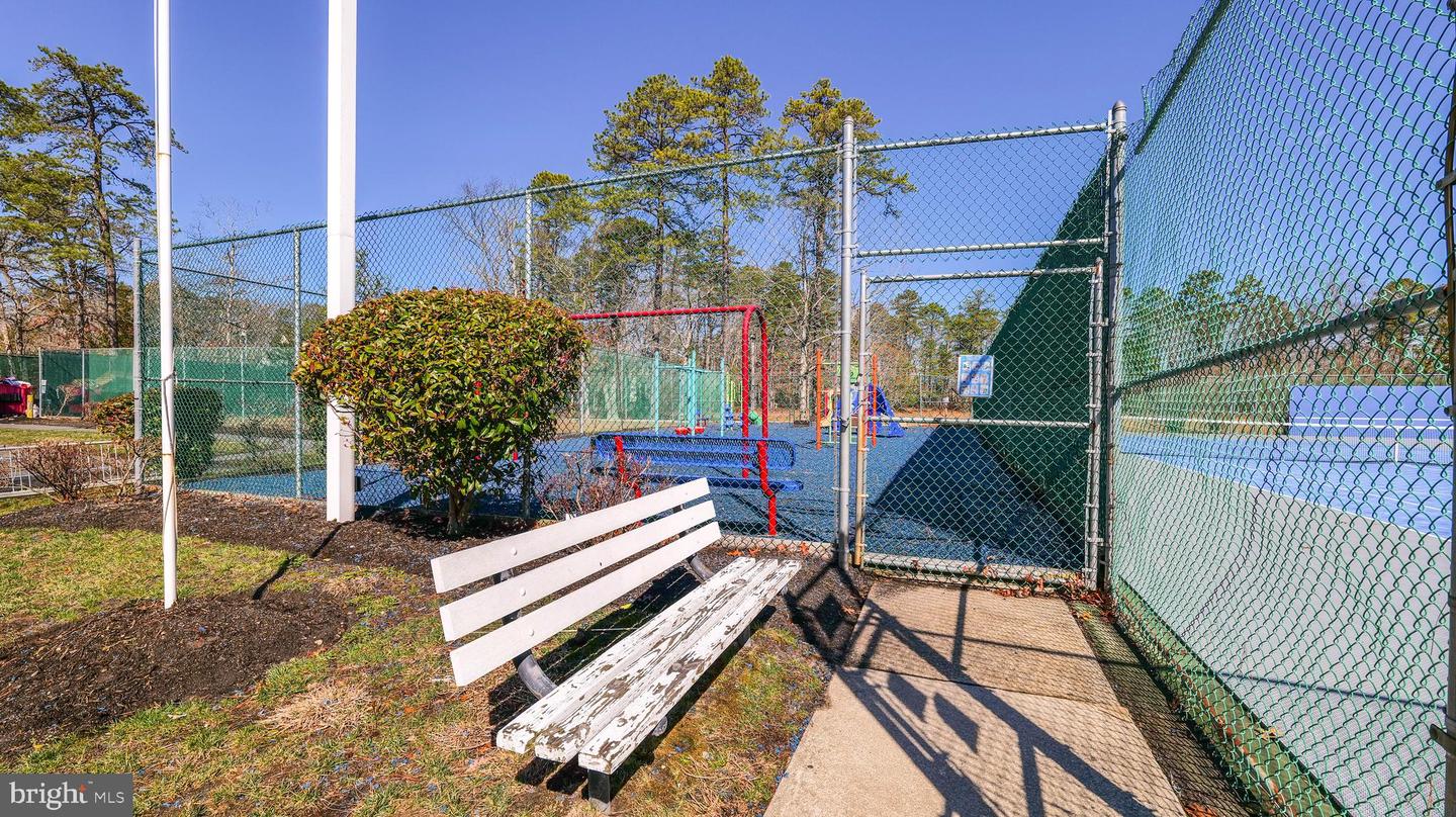 170 Rumson Property Photo 47