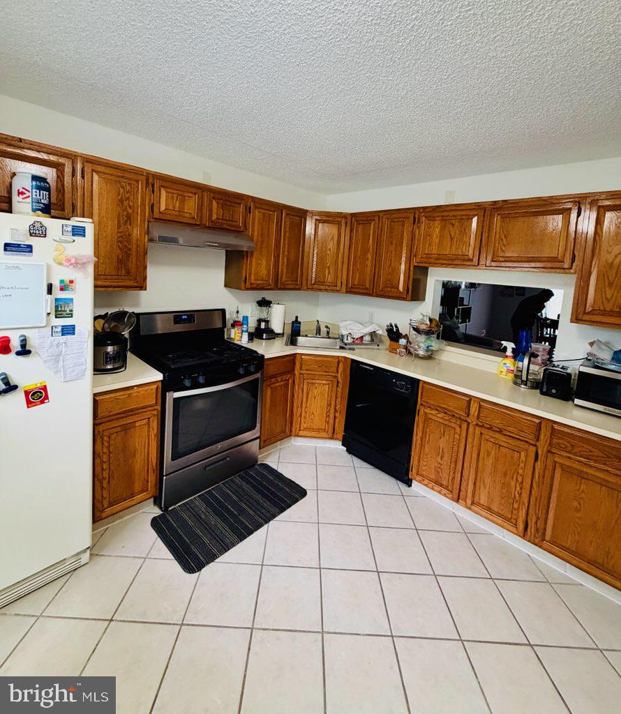 NJAC2025274 Property Photo 2