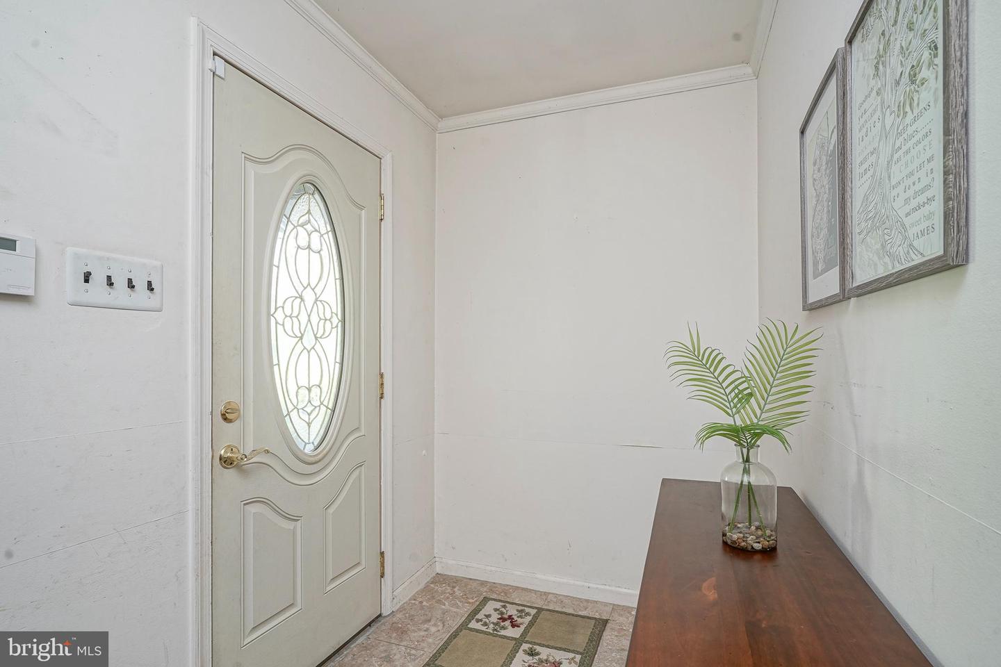142 Main Rd Property Photo 6