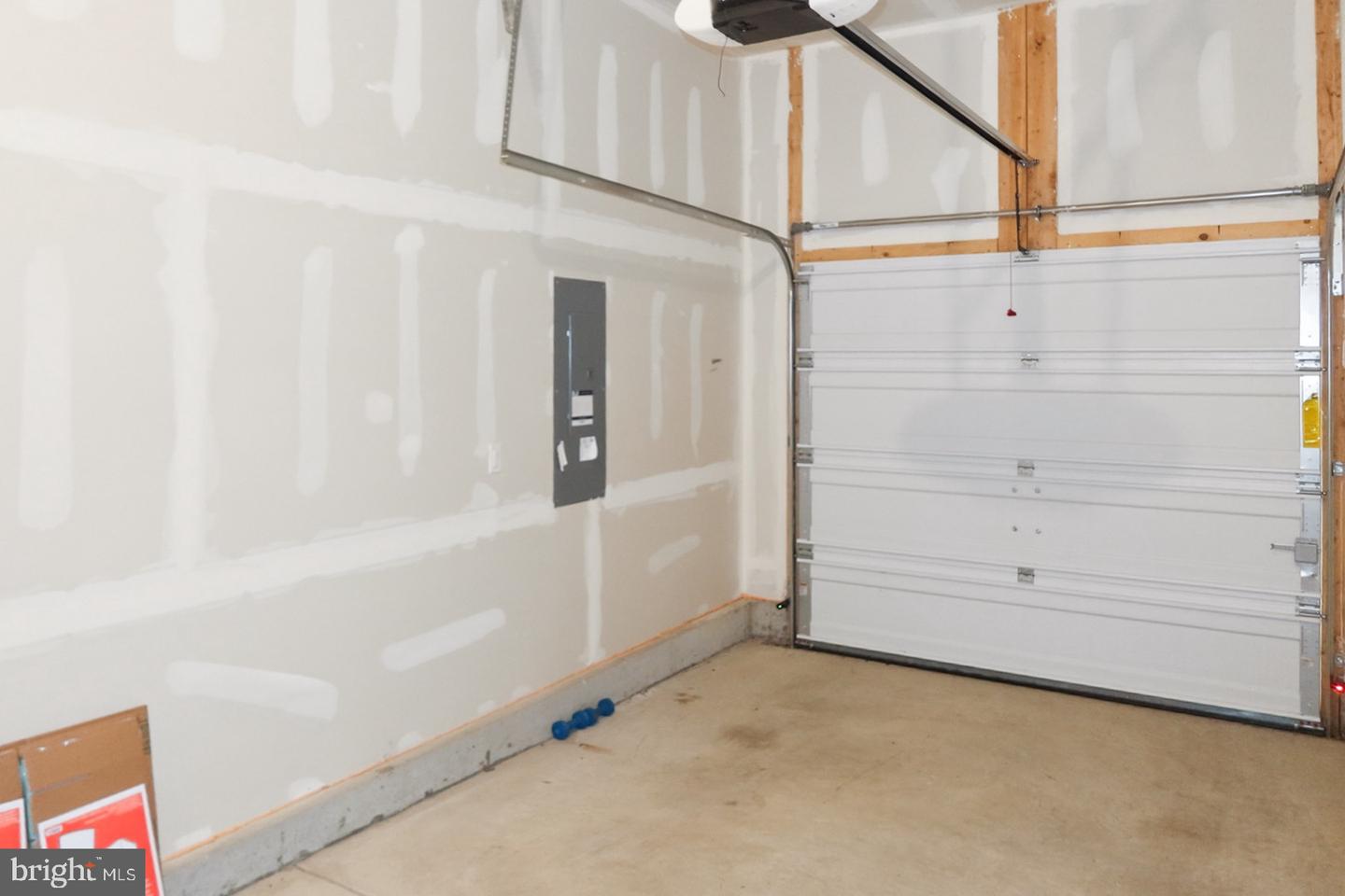 1214 Peterson Way Property Photo 18