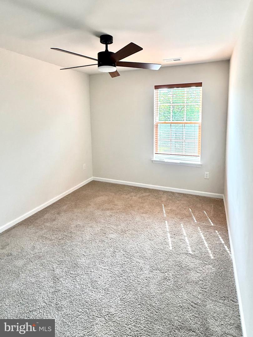 1214 Peterson Way Property Photo 25