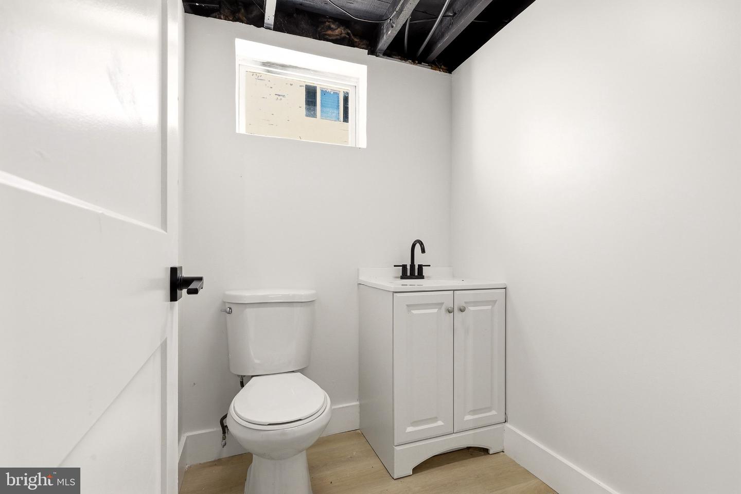 638 8th St Property Photo 16