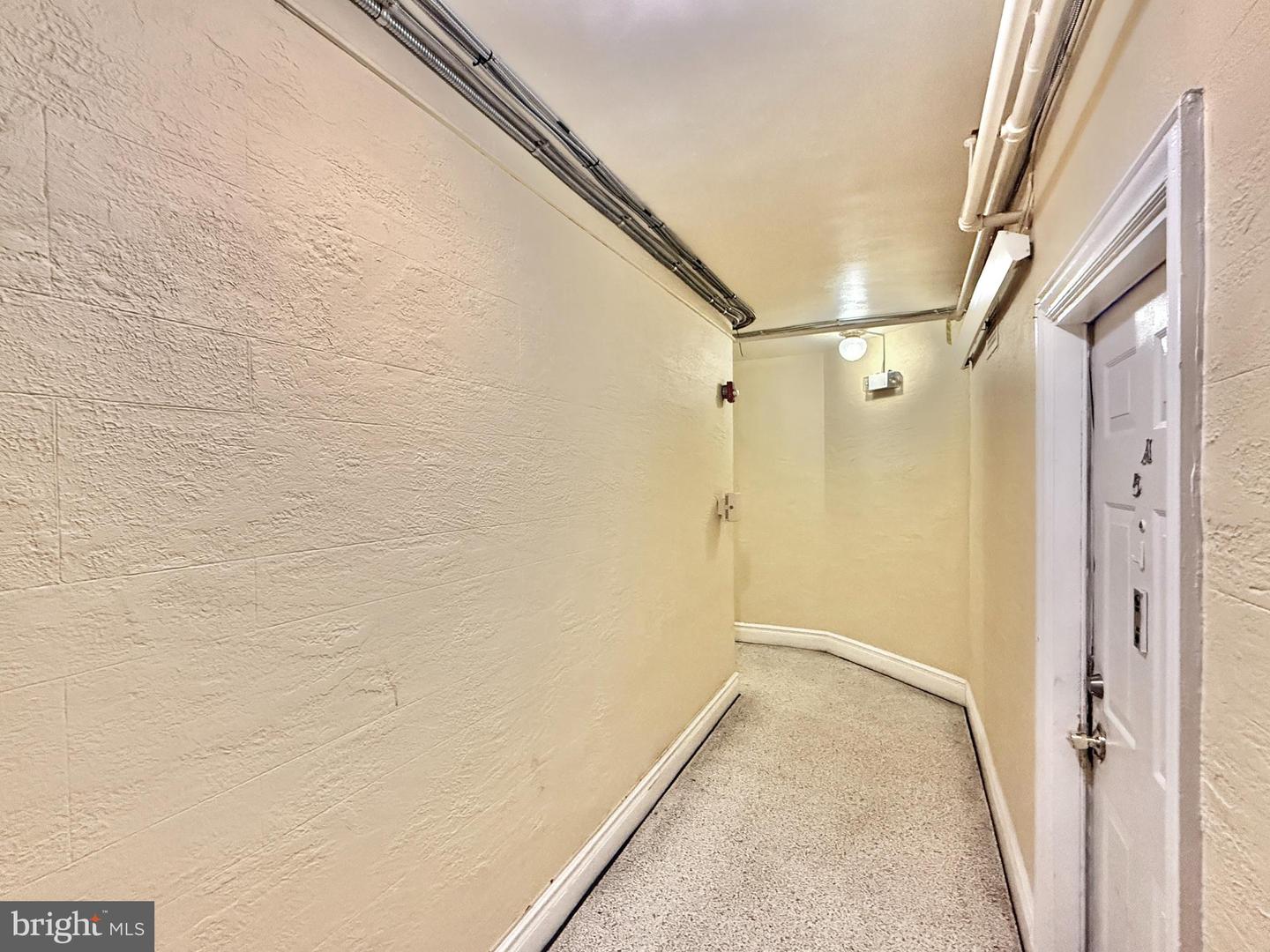 37 S Iowa Avenue 5b Property Photo 12
