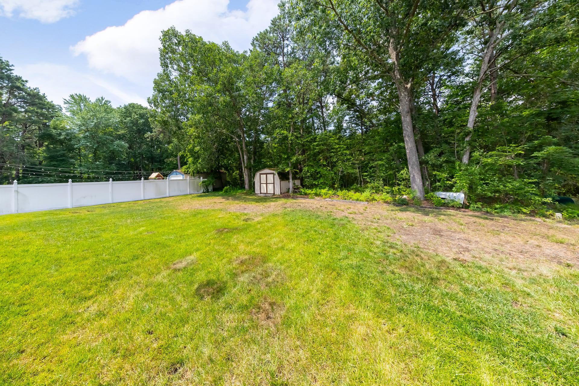 75 Lakeshore Dr Property Photo 22