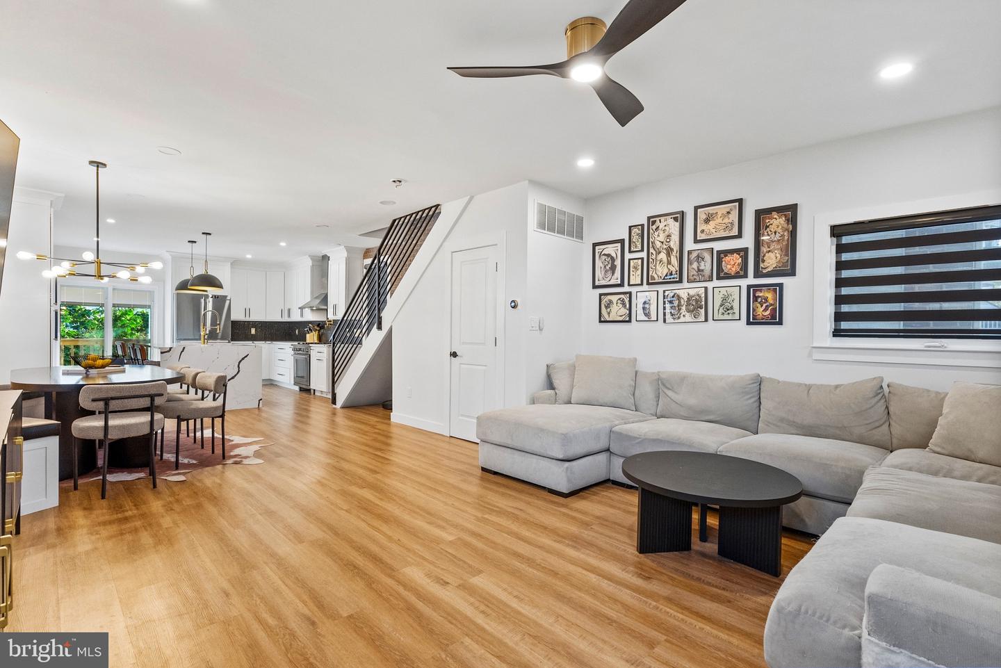 42 S Dover Ave Property Photo 15