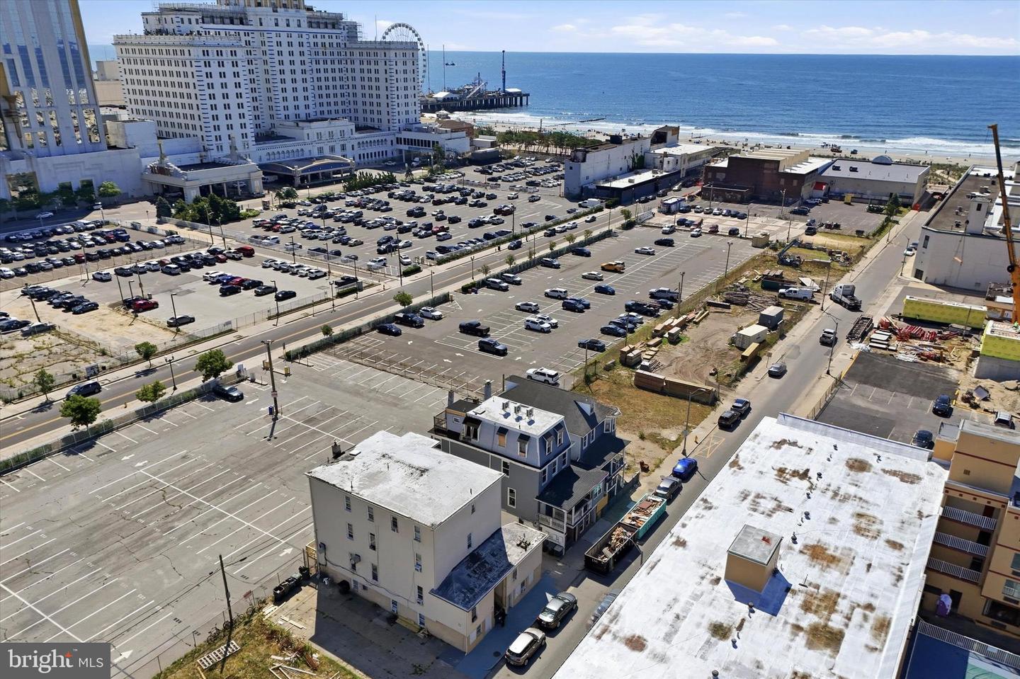 141 S Ocean Ave Property Photo 3