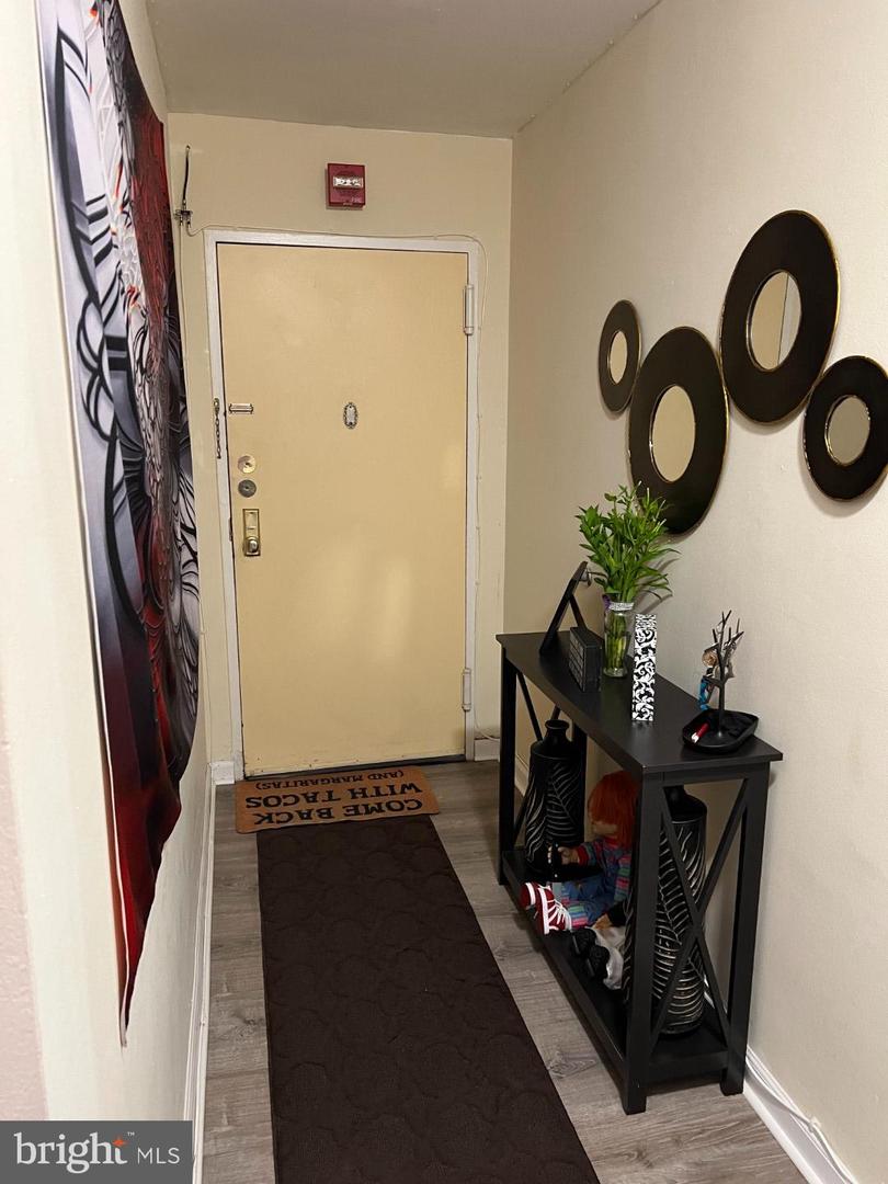 3817 Ventnor Ave #801 Property Photo 2