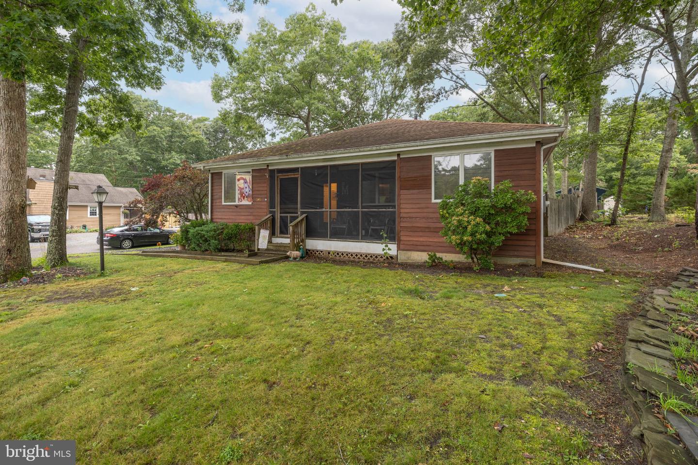 543 S Pitney Rd Property Photo 1