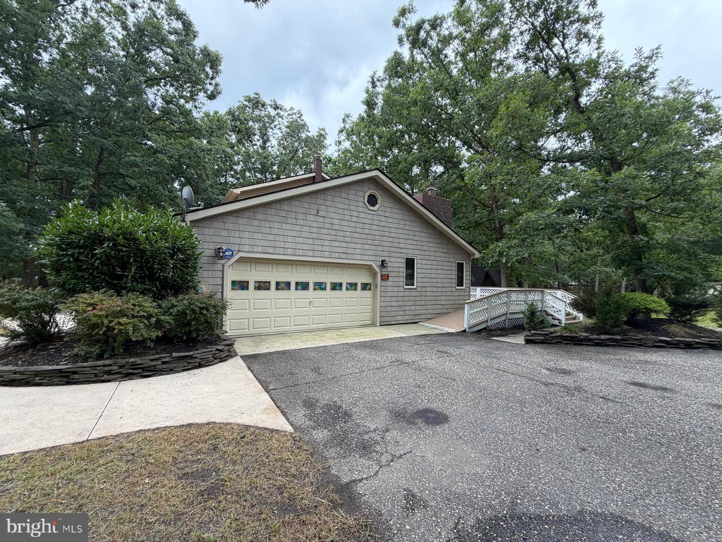 620 Columbia Rd Property Photo 13