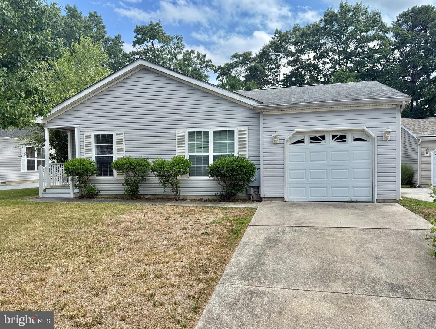 199 Pebble Beach Dr Property Photo 1