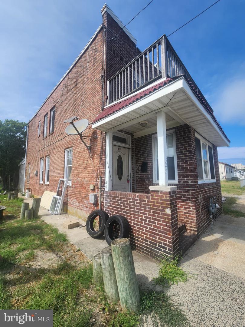 523 DREXEL AVE