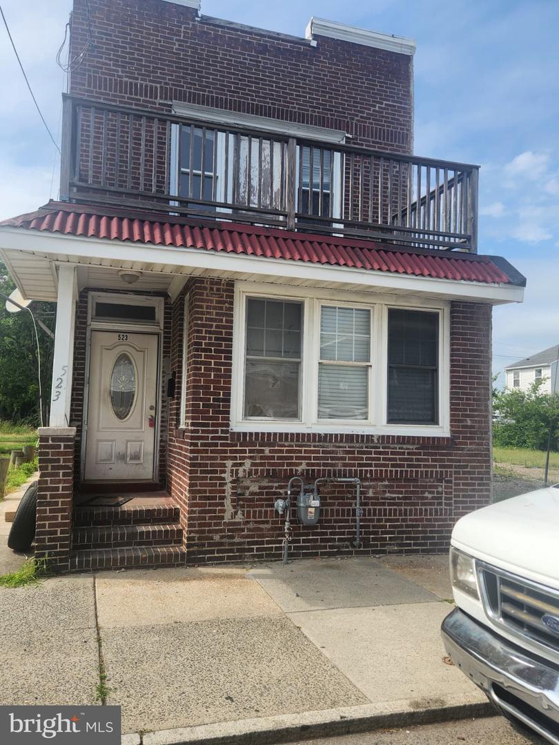 523 Drexel Ave Property Photo 3
