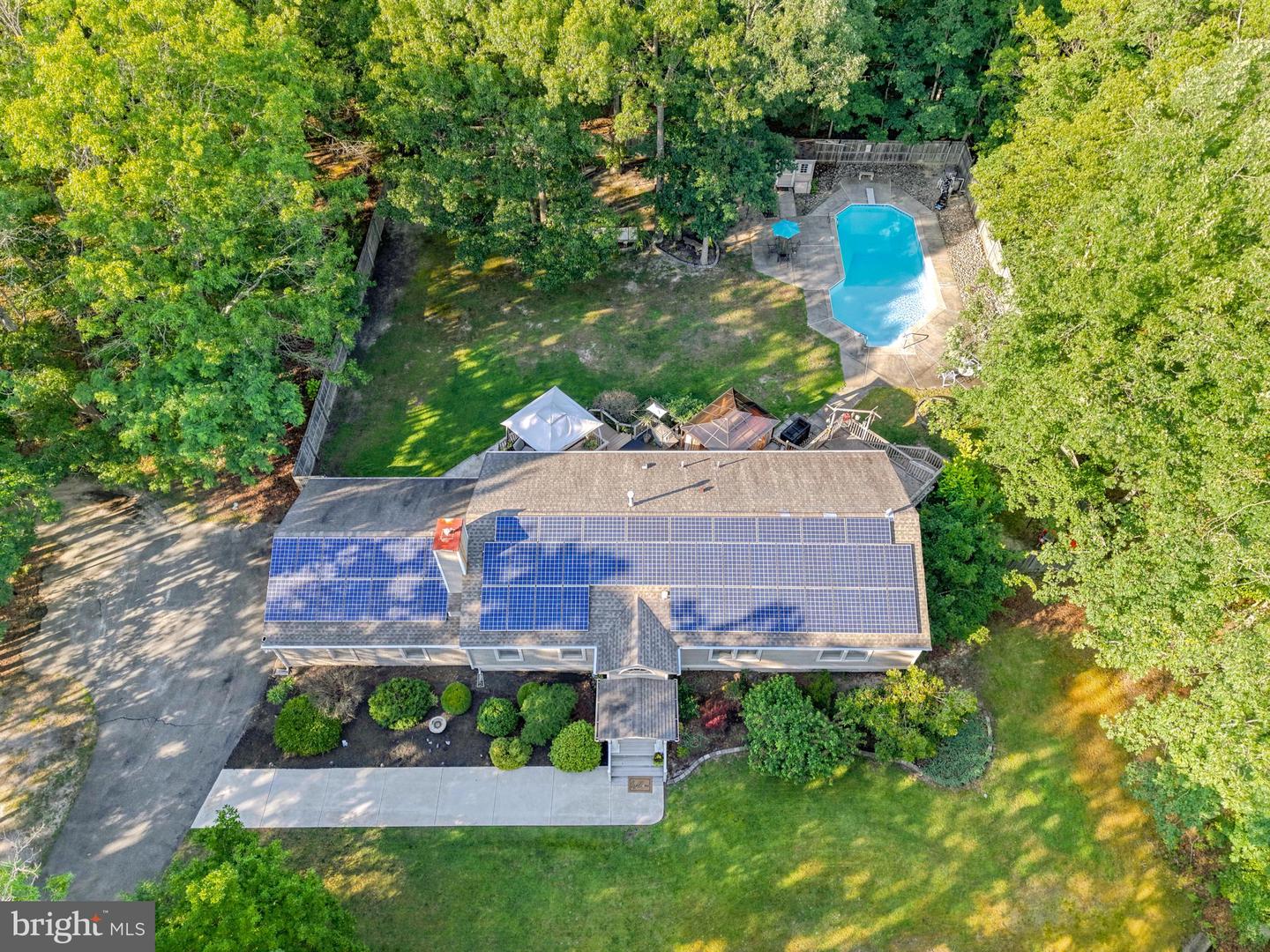 6 Manchester Ct Property Photo 5