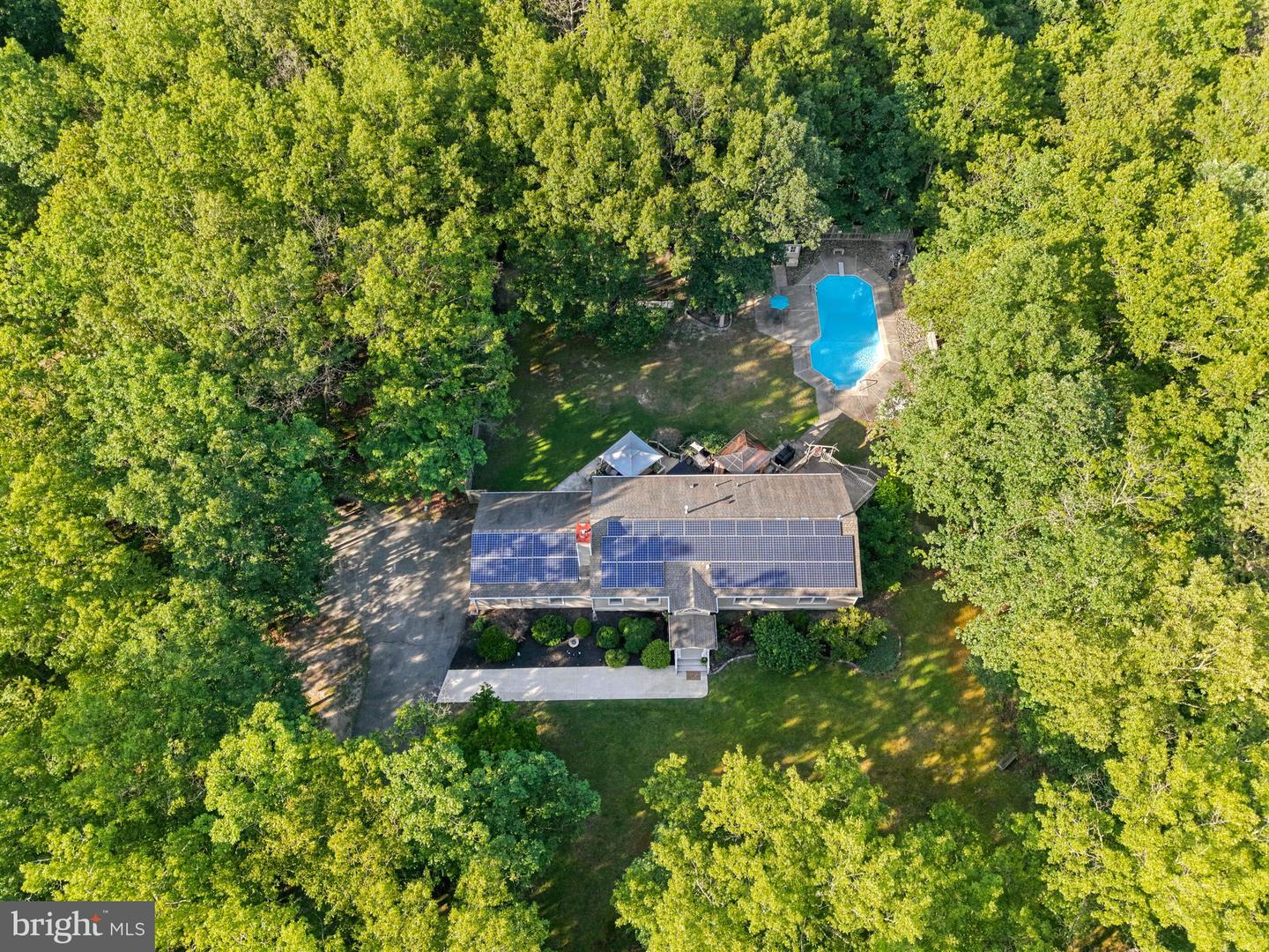 6 Manchester Ct Property Photo 6