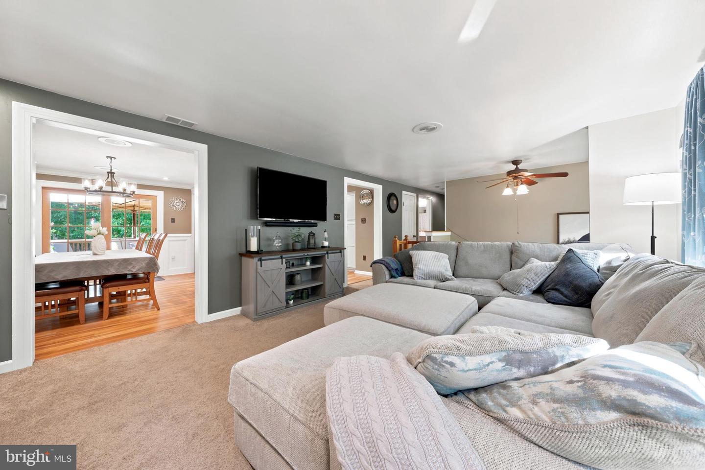 6 Manchester Ct Property Photo 13