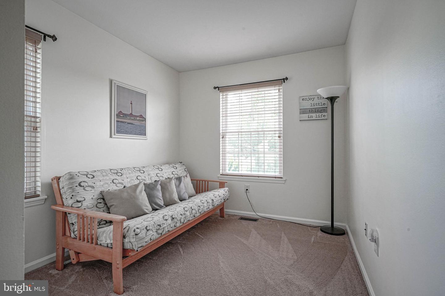 712 Lakefront Property Photo 16