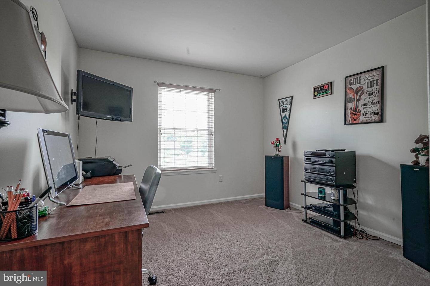 712 Lakefront Property Photo 18