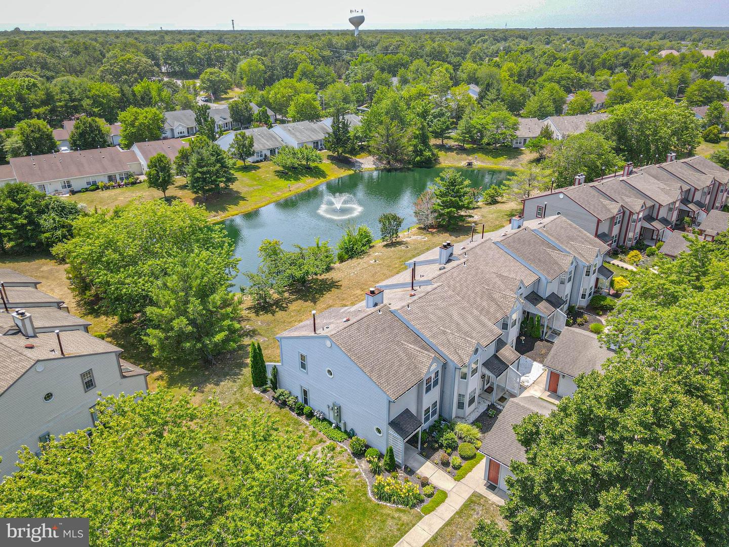 712 Lakefront Property Photo 42
