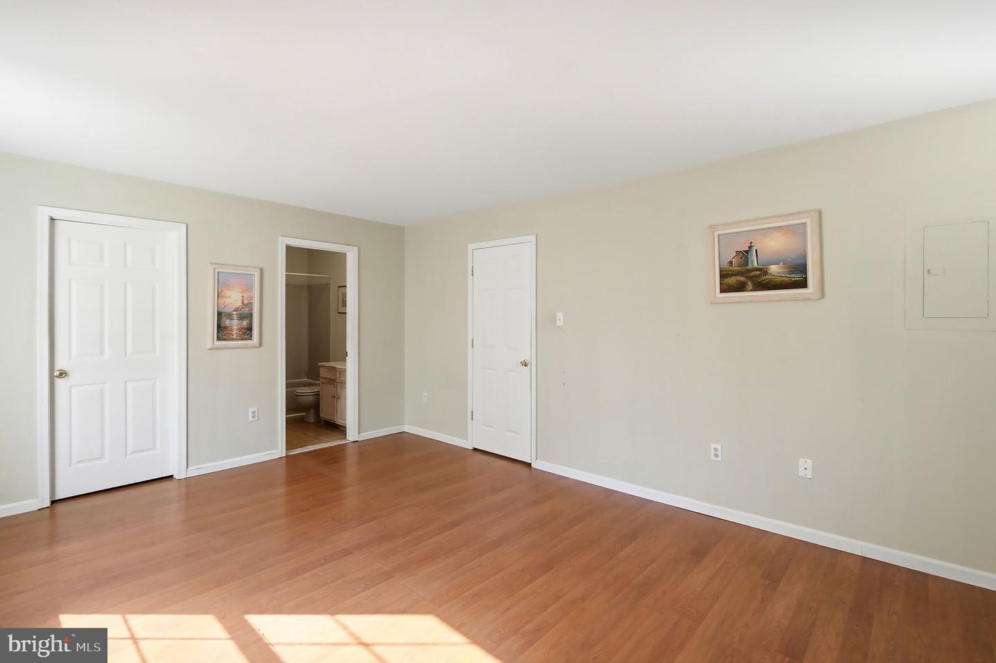 526 E Revere Way Property Photo 18