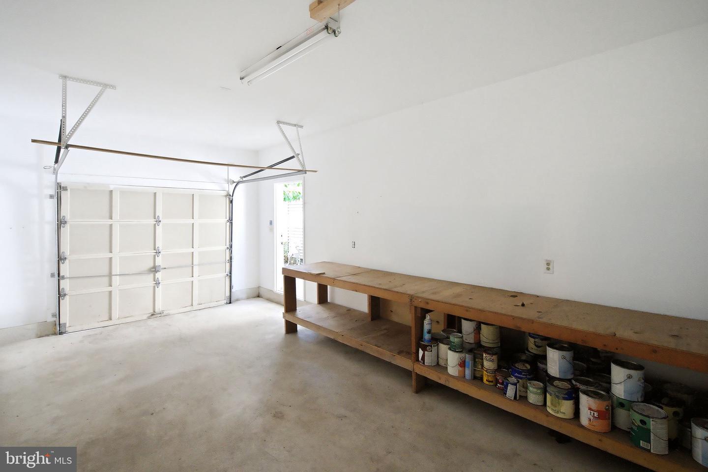 526 E Revere Way Property Photo 27