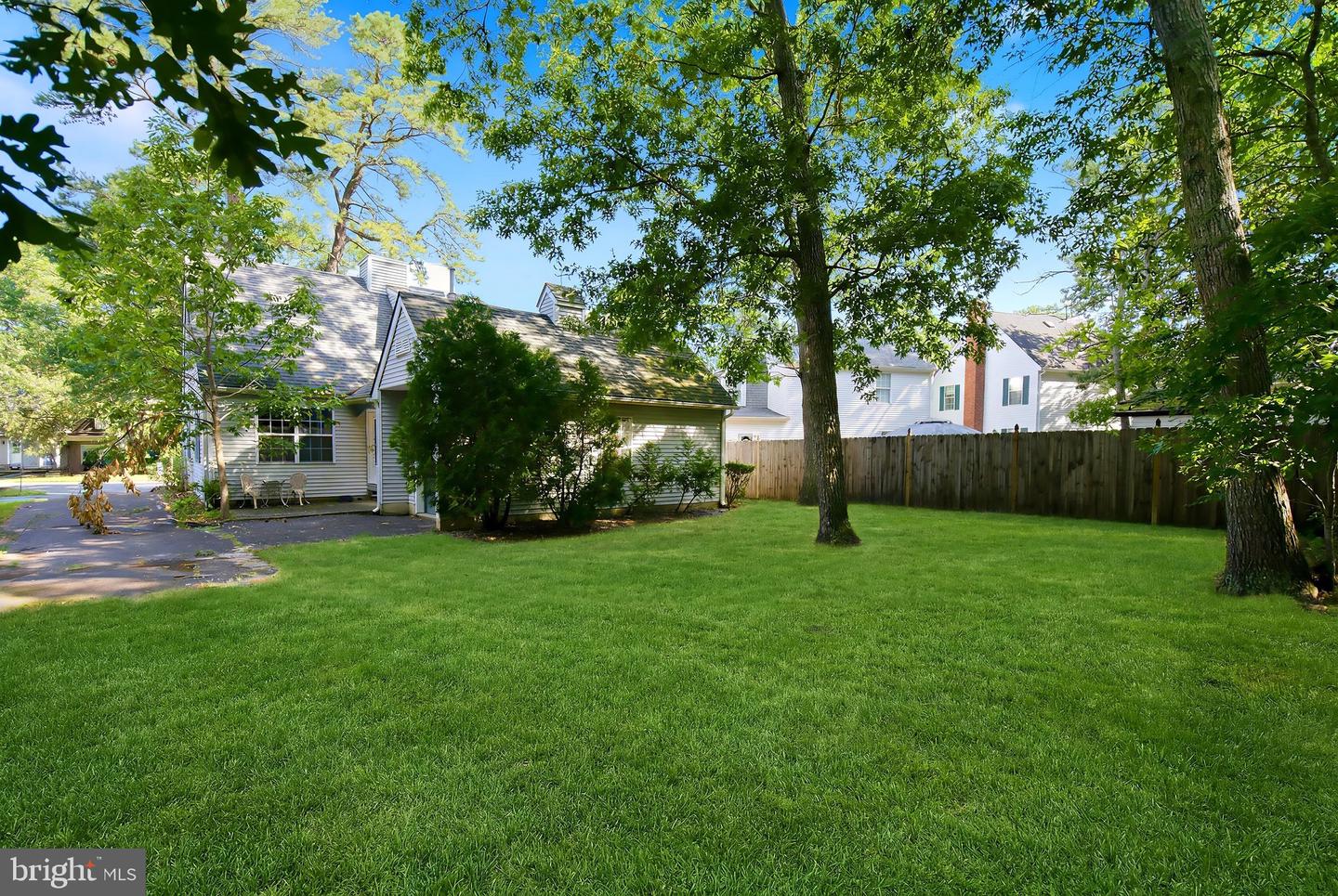526 E Revere Way Property Photo 29
