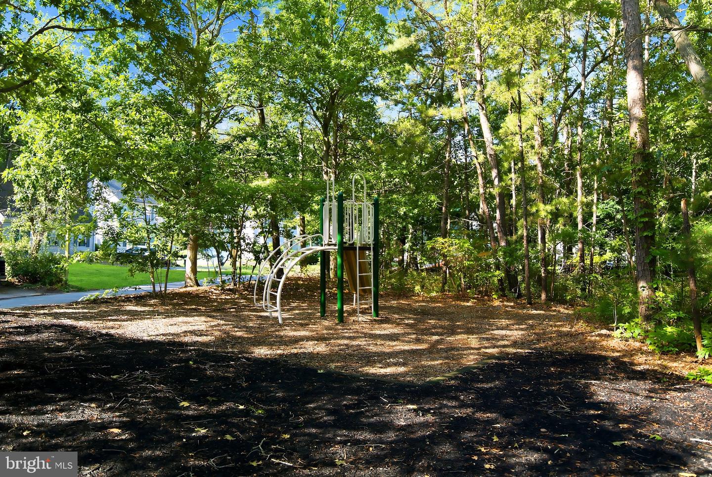 526 E Revere Way Property Photo 31