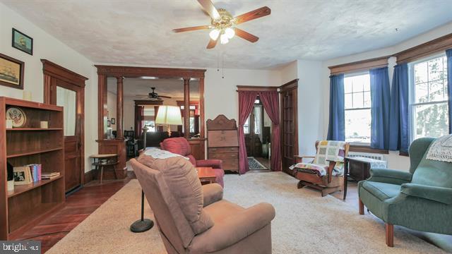 15 W Bolton Ave Property Photo 8