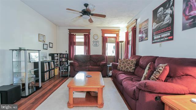 15 W Bolton Ave Property Photo 10