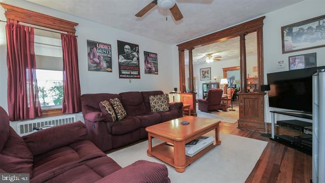 15 W Bolton Ave Property Photo 11