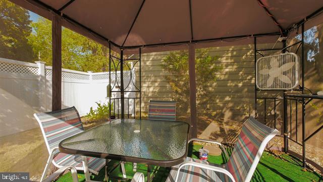 15 W Bolton Ave Property Photo 31