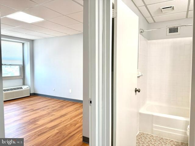 2834 Atlantic Ave #407 Property Photo 11
