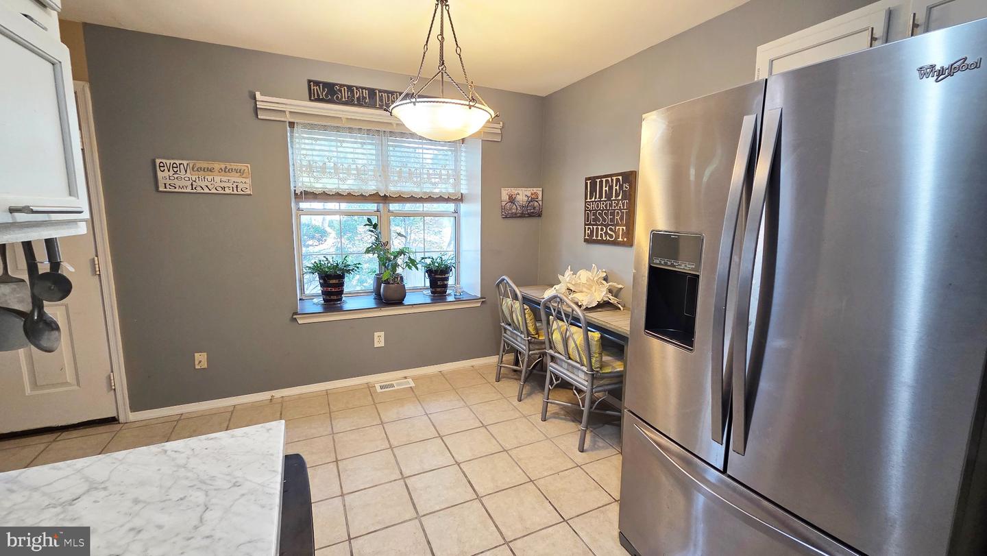 4952 Deer Run Property Photo 8