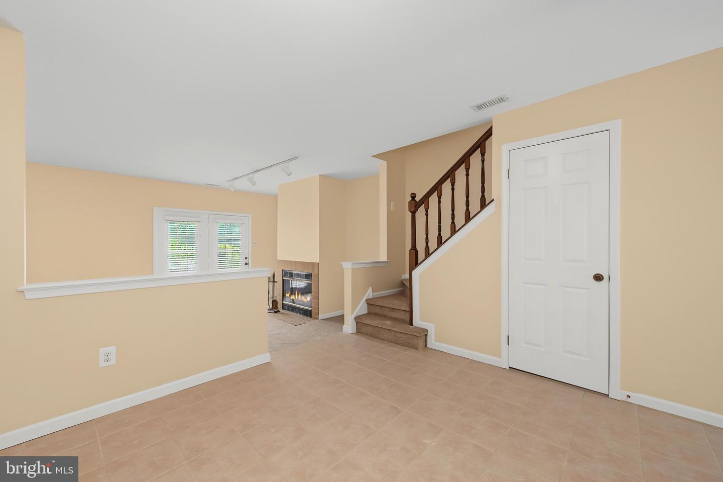 1555 Hamilton Ct Property Photo 16