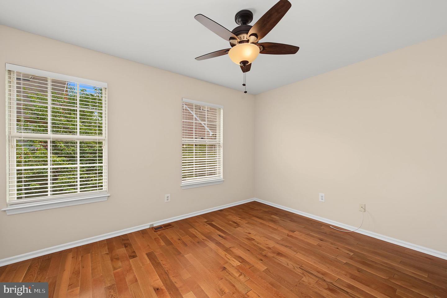 1555 Hamilton Ct Property Photo 18