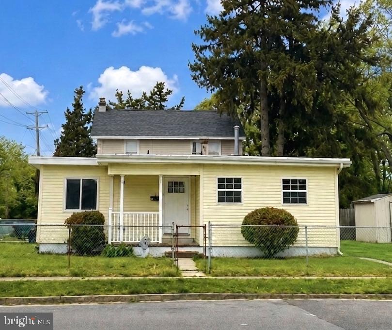 815 Broad St Property Photo 1