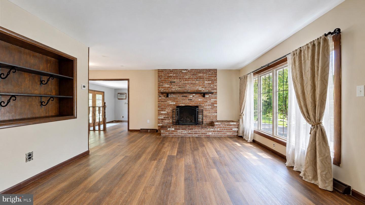 6332 Black Horse Pike Property Photo 6