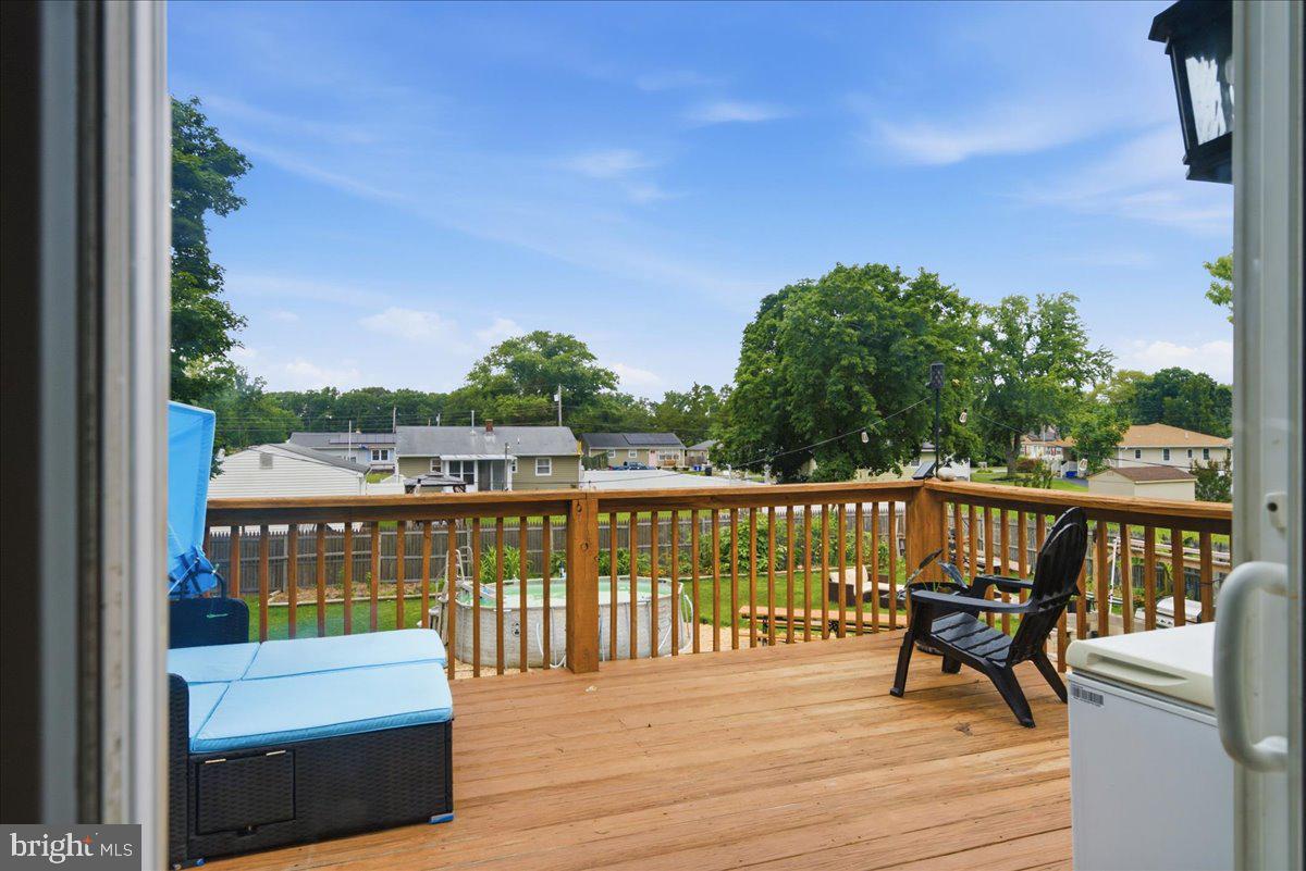 114 Catherine Ave Property Photo 25