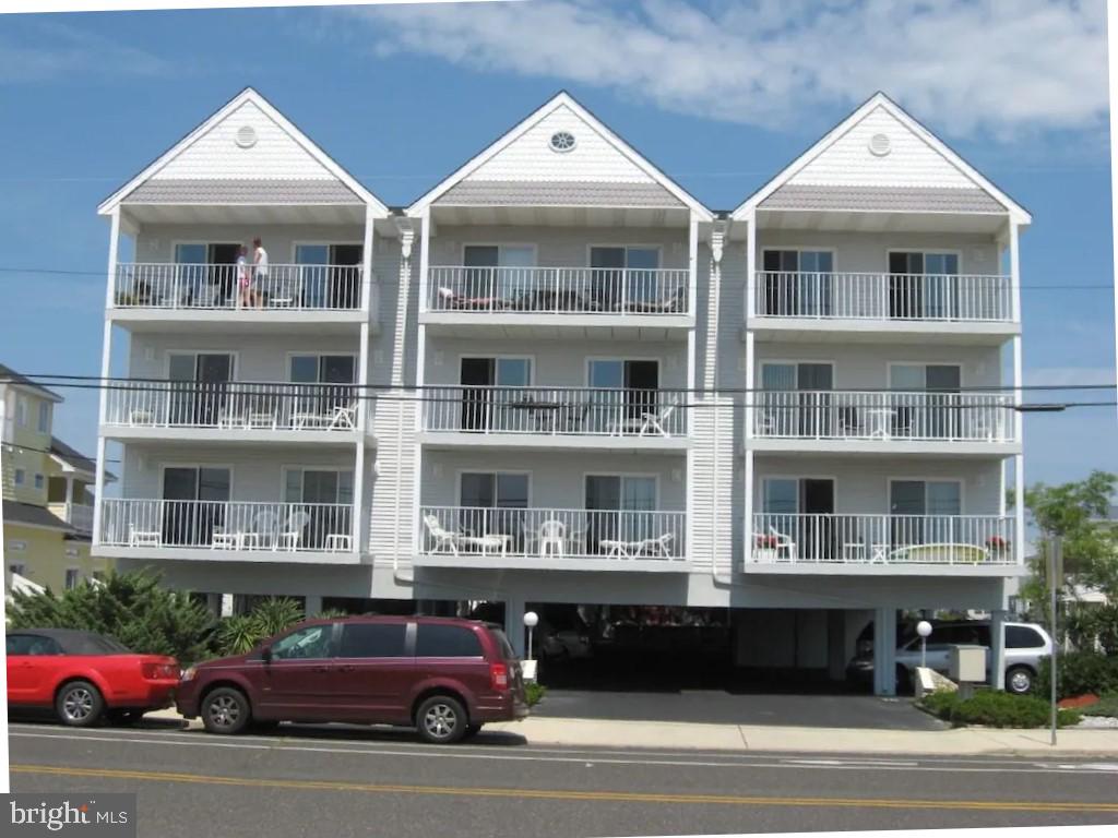 3901 Ocean Ave #14 Property Photo 1