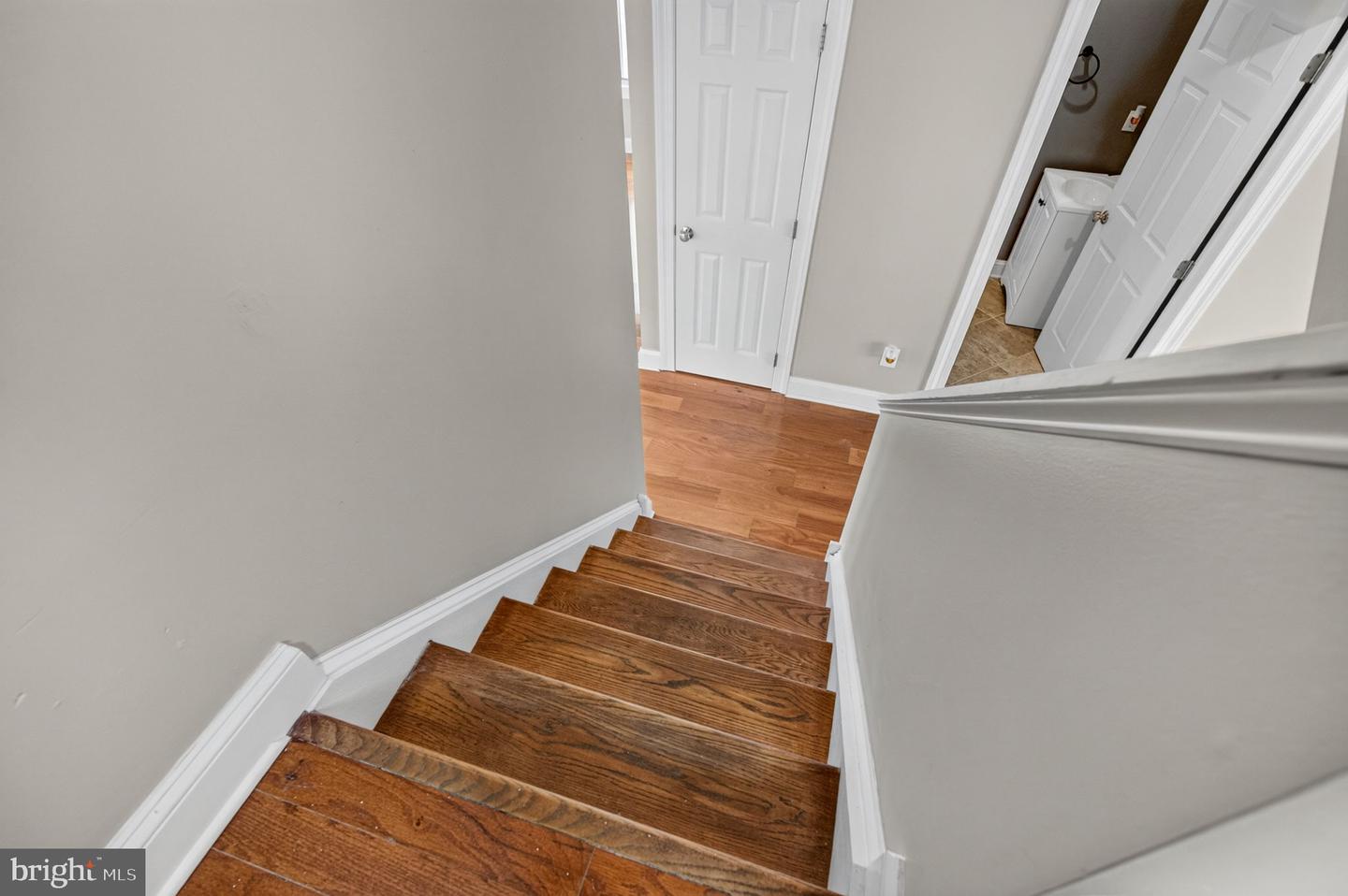 118 Morris Ave Property Photo 27