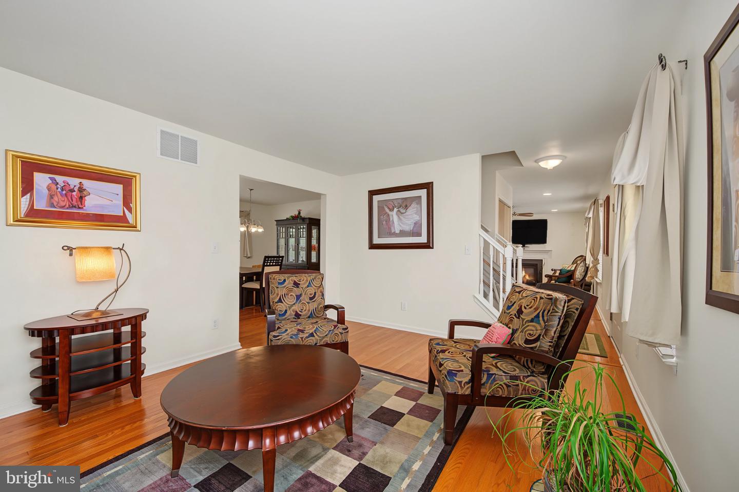 20 Golf Dr Property Photo 6