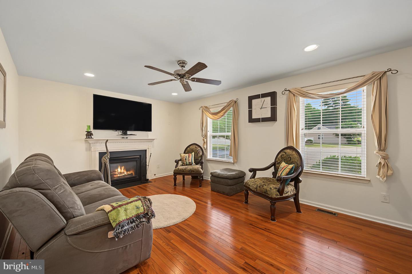 20 Golf Dr Property Photo 15