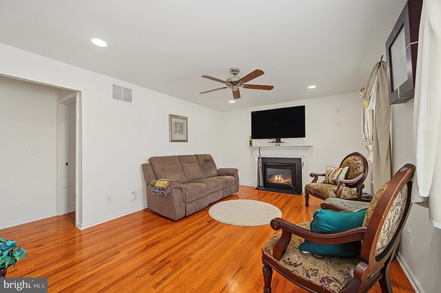 20 Golf Dr Property Photo 16