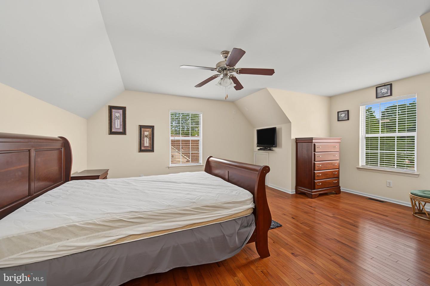 20 Golf Dr Property Photo 17