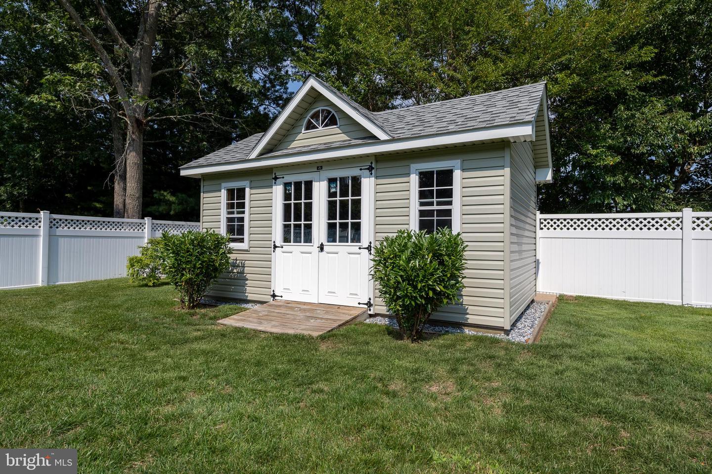 122 Lighthouse Ln Property Photo 60