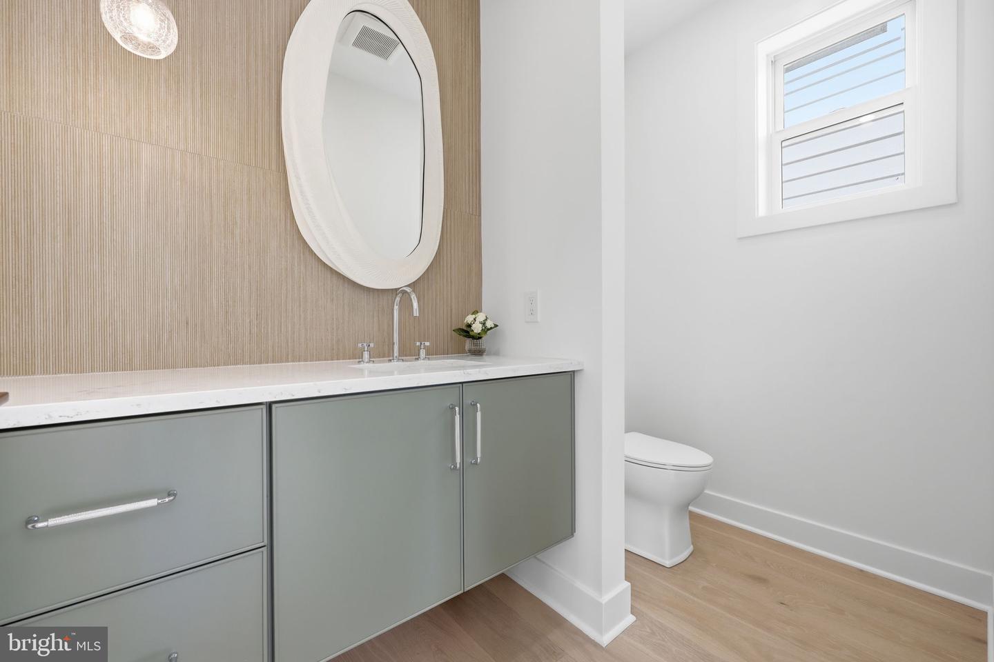 NJAC2025932 Property Photo 18