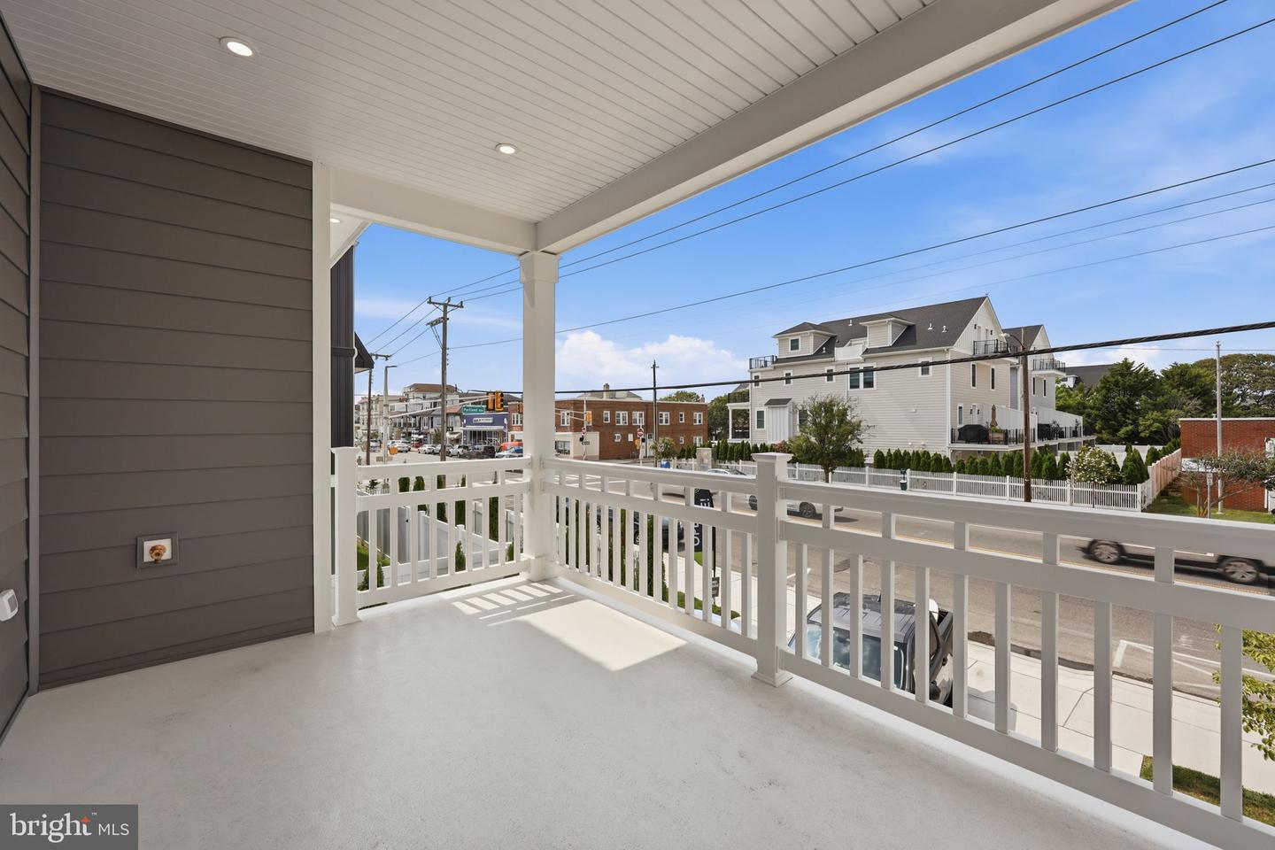 NJAC2025932 Property Photo 20