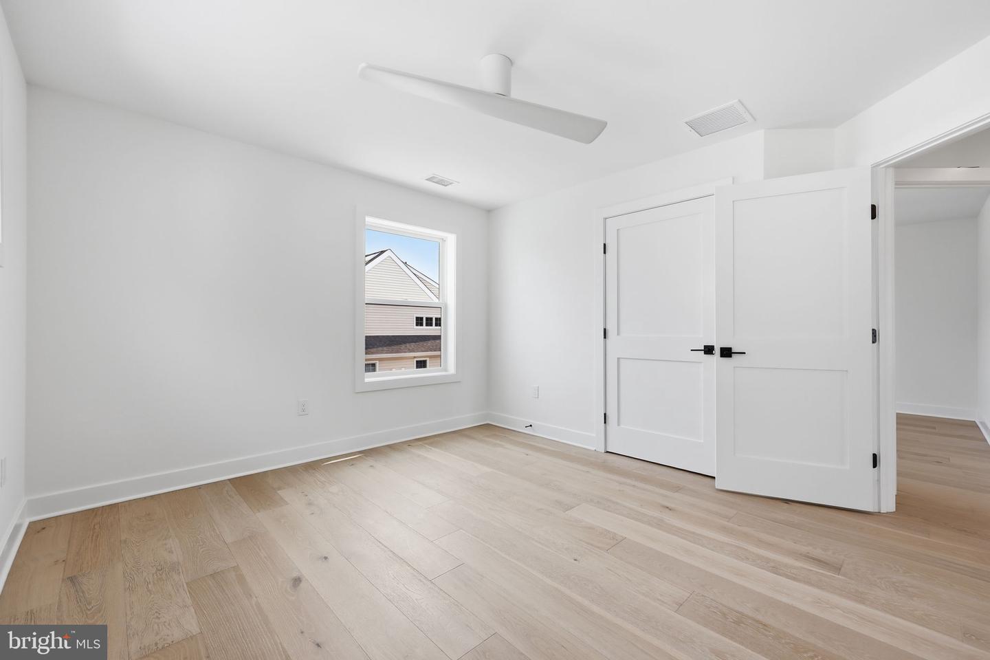 NJAC2025932 Property Photo 22
