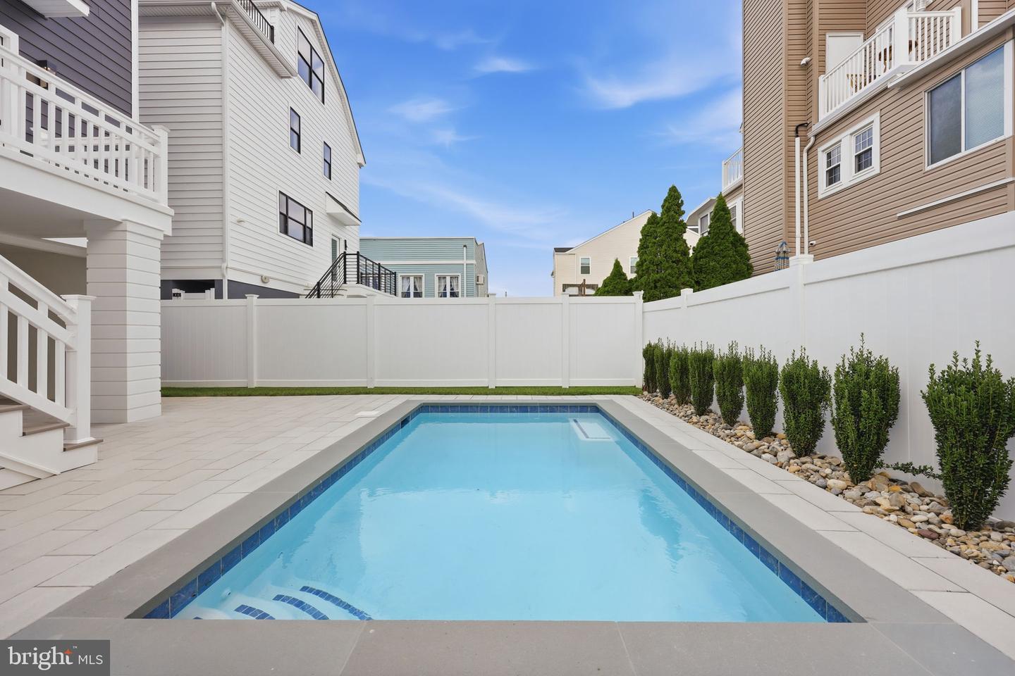 NJAC2025932 Property Photo 59
